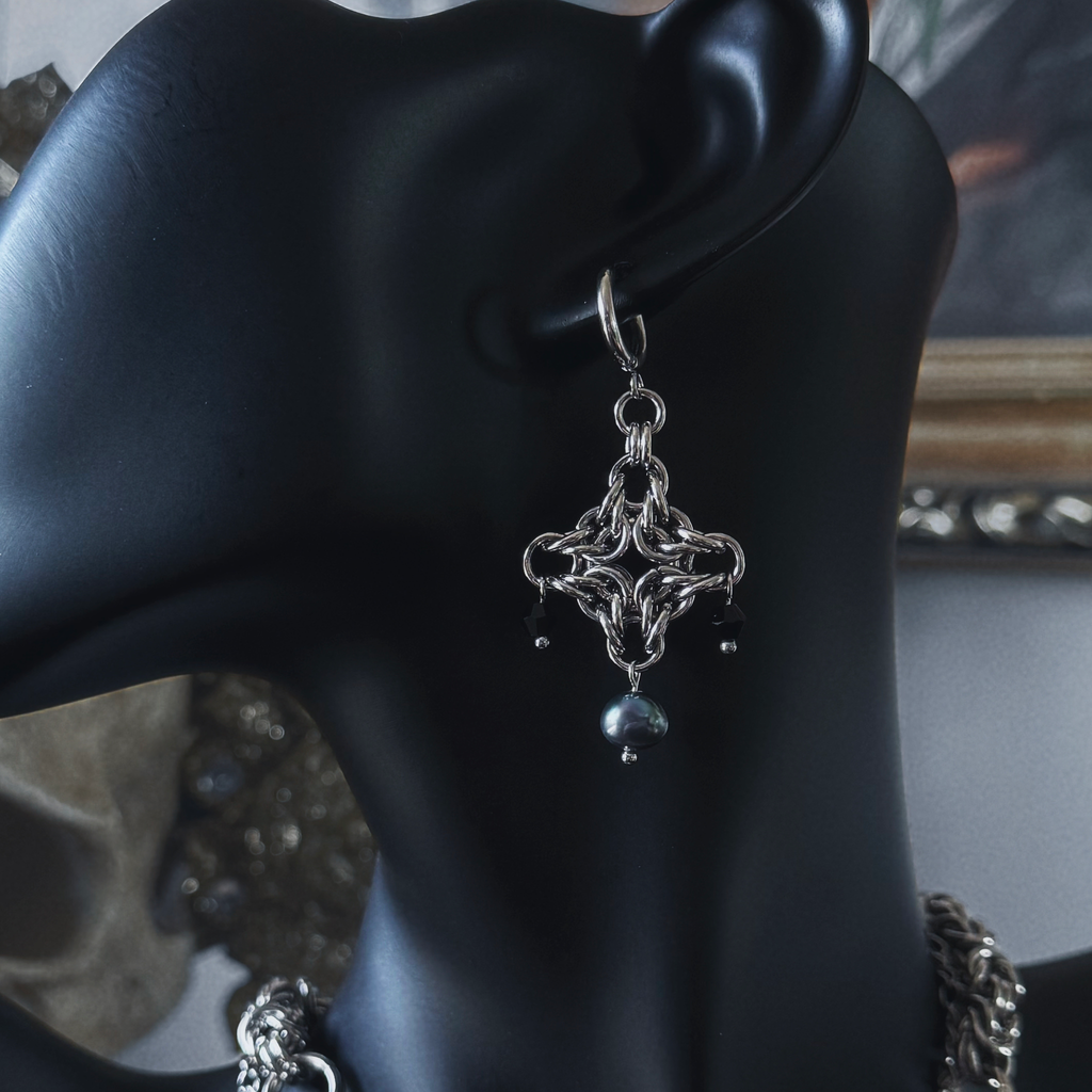 Lunaris Earrings