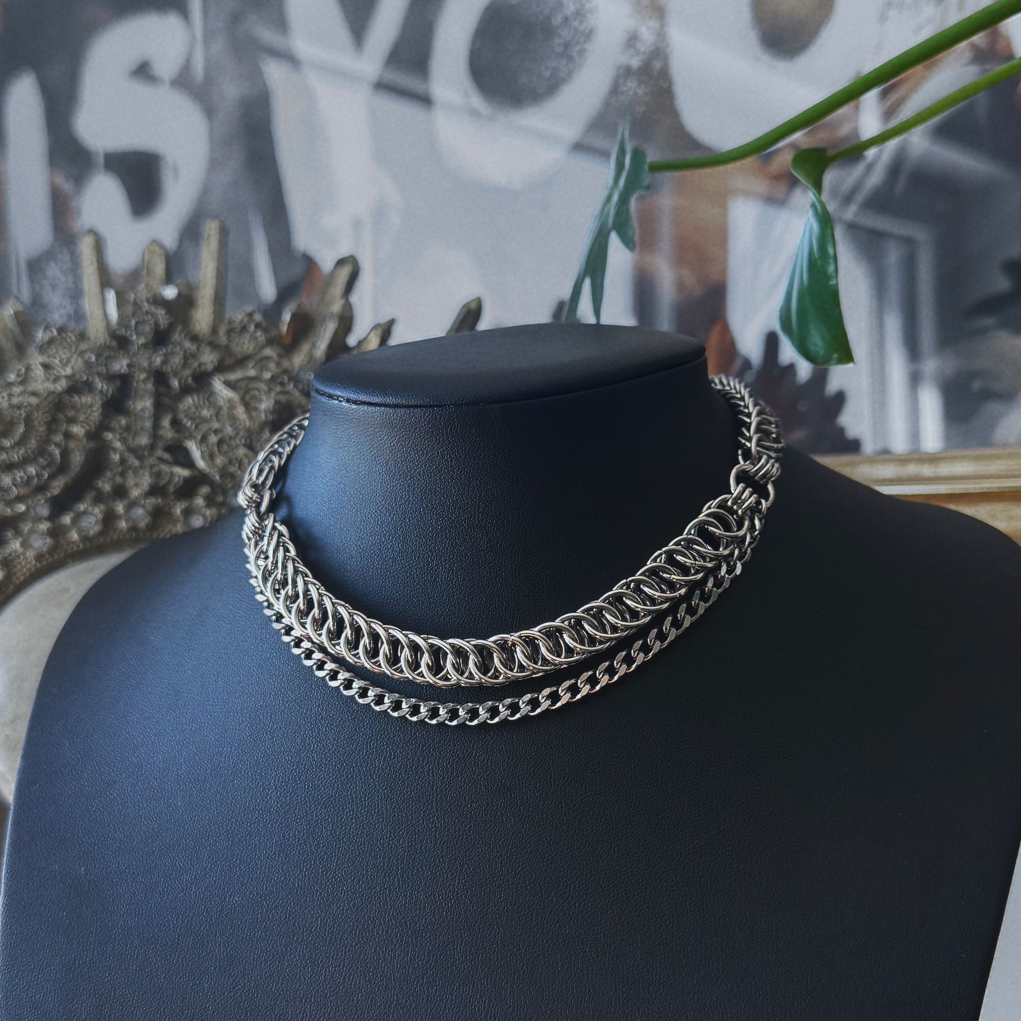 Catena Choker