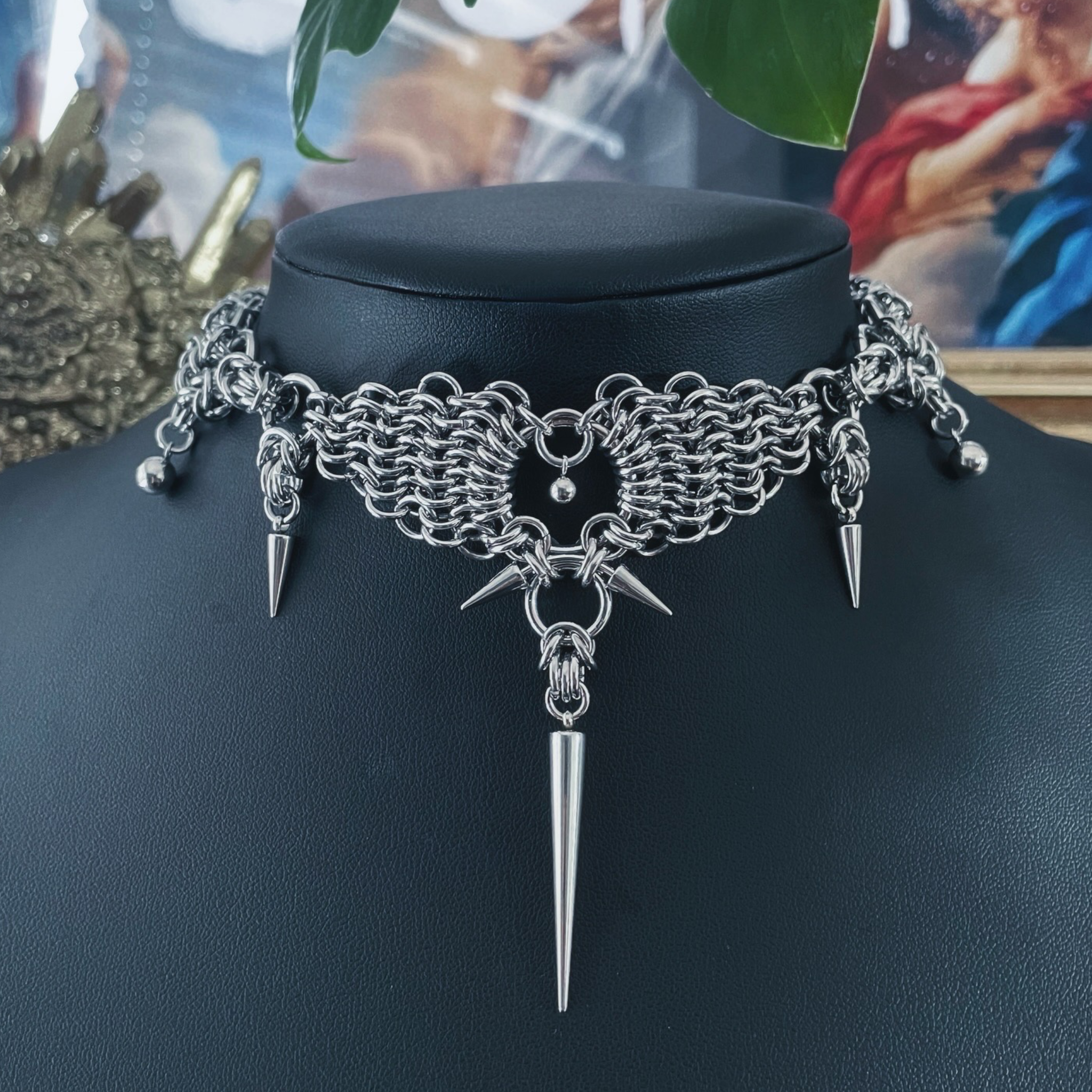 Vates Choker